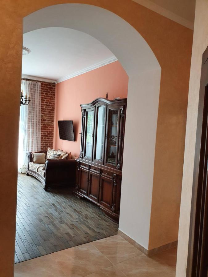 Апартаменти У Шевальє. Lviv Exteriör bild